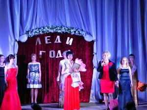 Титул «Деловая леди года 2014» завоевала сотрудница Управления ПФР по Шпаковскому району леди года.jpg